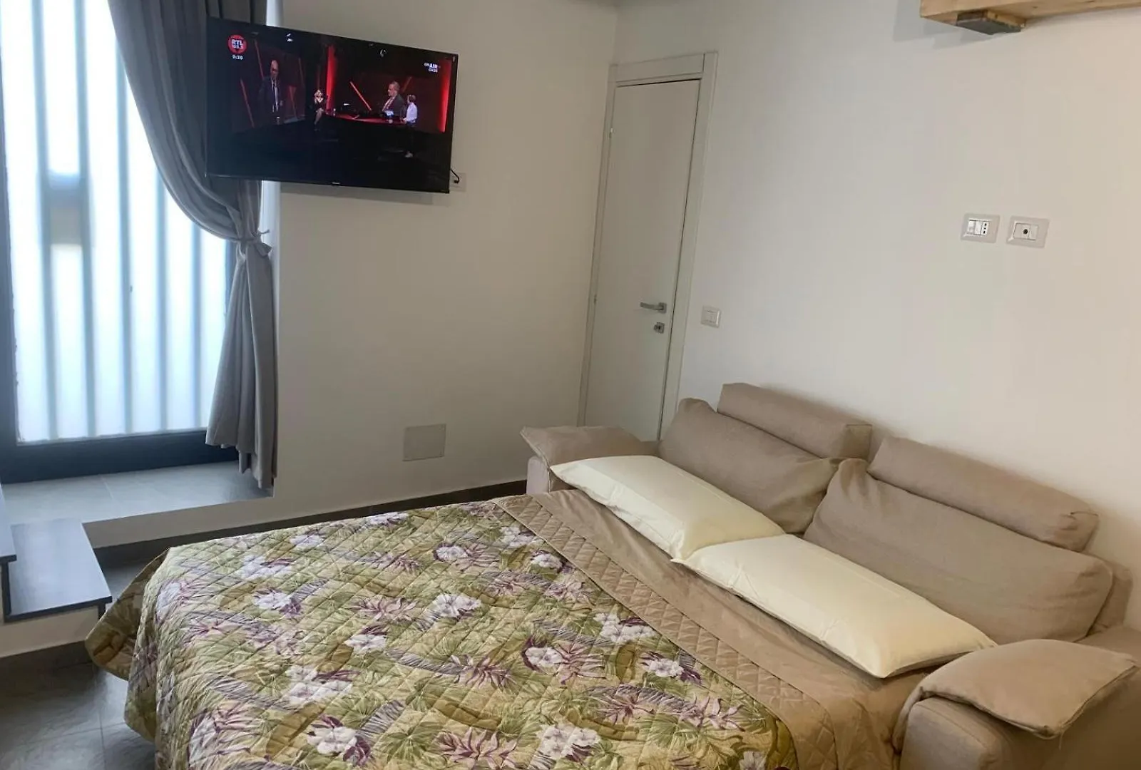 Casa vacanze Villa Binario82 Aeroporto di Catania Fontana Rossa